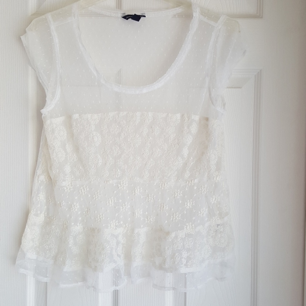 American Eagle Lace top